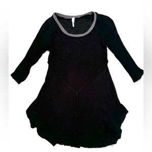 Free People Lightweight Black Sweater 3/4 Sleeves Distressed Edging Detail - XS